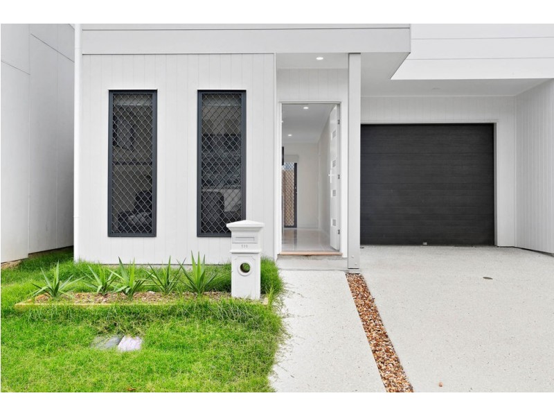 111 Macquarie Circuit, Fitzgibbon QLD 4018
