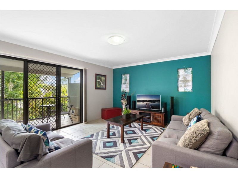 2/397 Rode Road, Chermside QLD 4032