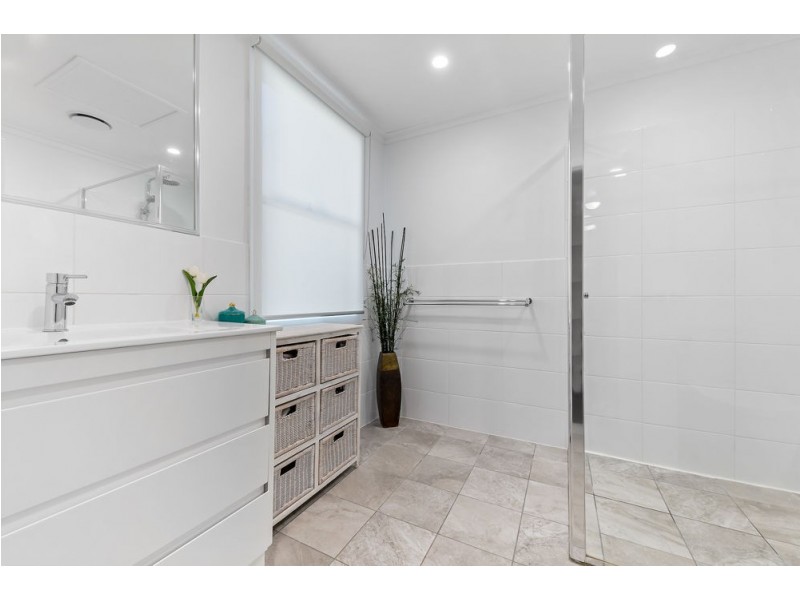 29 Stanley Terrace, Brighton QLD 4017