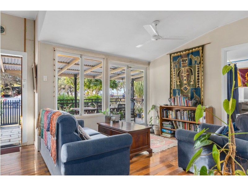 23 Twenty Fifth Avenue, Brighton QLD 4017