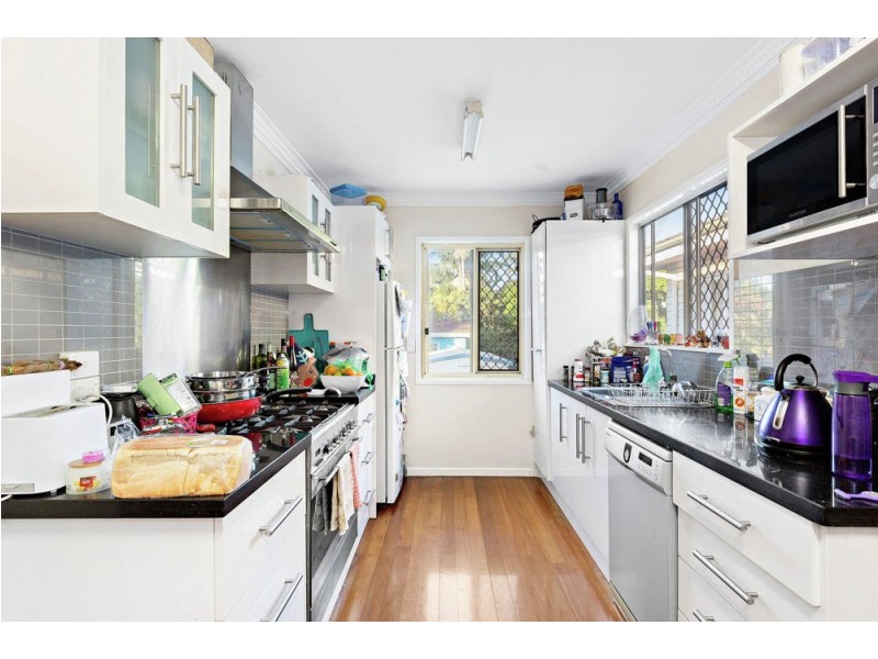 45 Queens Parade, Brighton QLD 4017