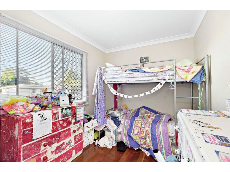 45 Queens Parade, Brighton QLD 4017