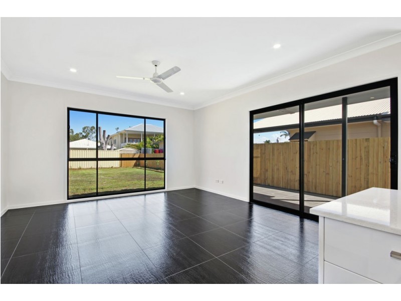 52 Scott Street, Deagon QLD 4017