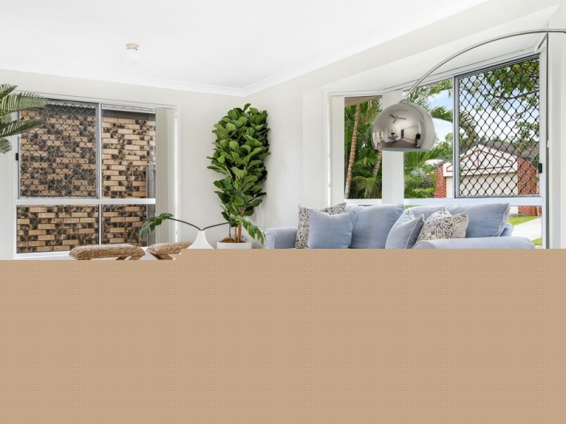 18 Azalea Crescent, Fitzgibbon QLD 4018