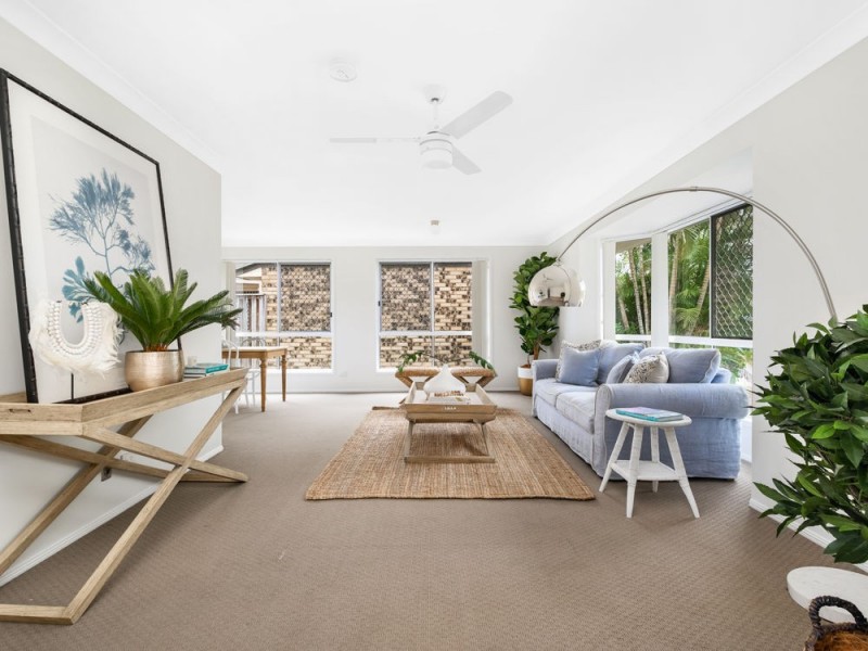 18 Azalea Crescent, Fitzgibbon QLD 4018