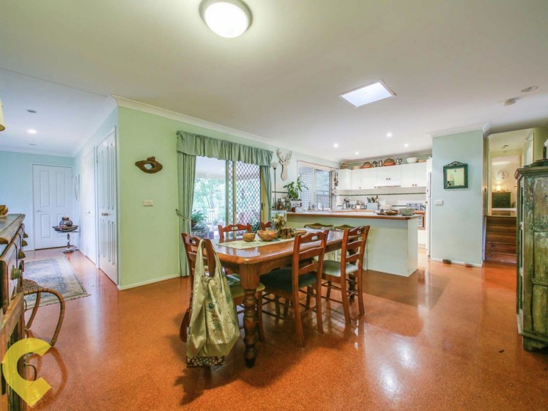 2 Huxtable Street, Chermside West QLD 4032