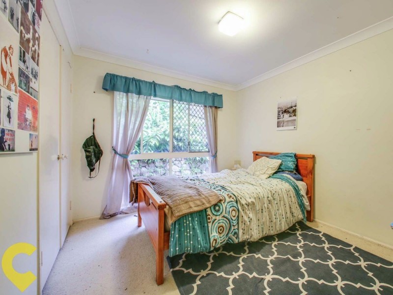 2 Huxtable Street, Chermside West QLD 4032