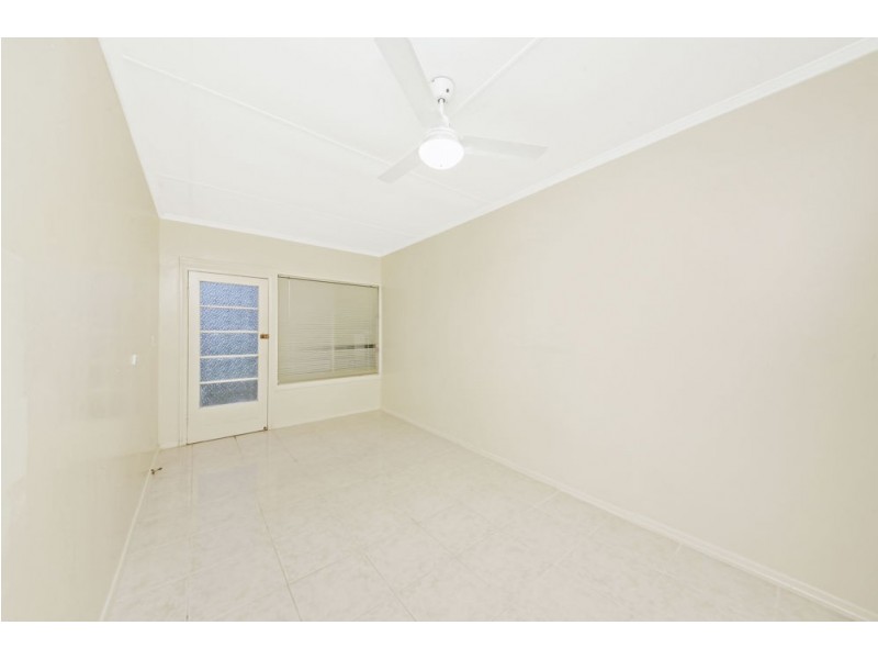 602 Flinders Parade, Brighton QLD 4017