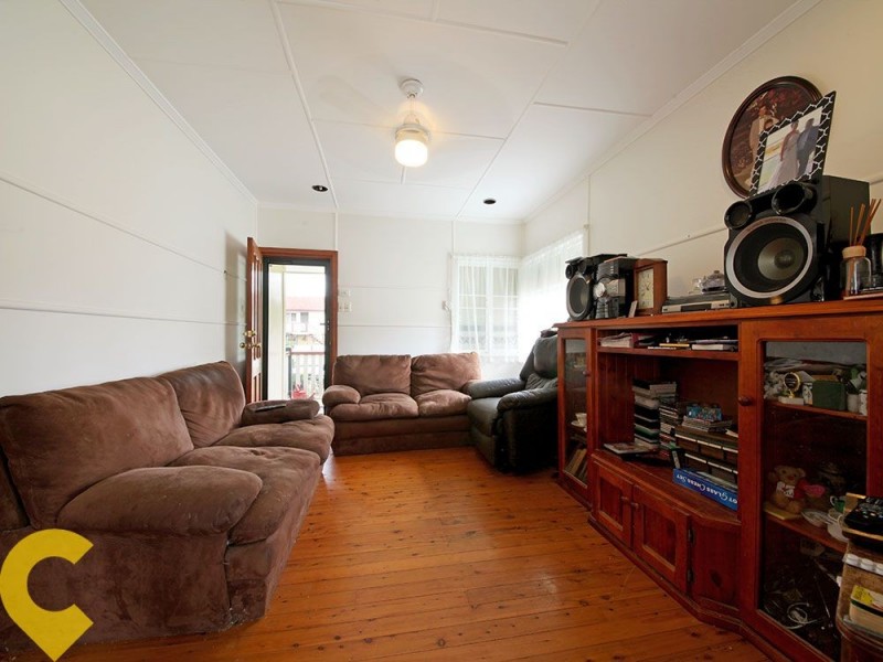 24 Twenty Second Ave, Brighton QLD 4017