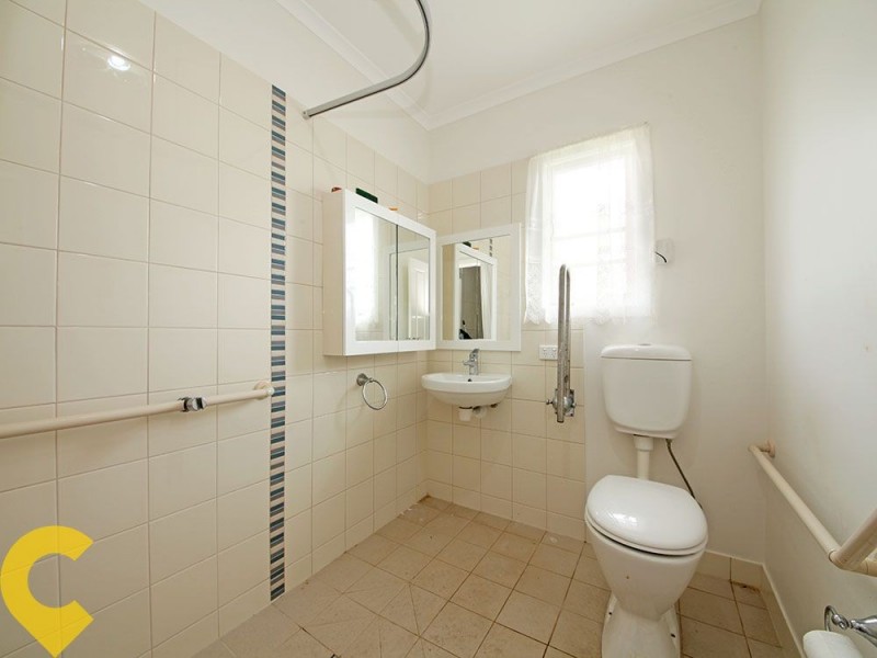 24 Twenty Second Ave, Brighton QLD 4017