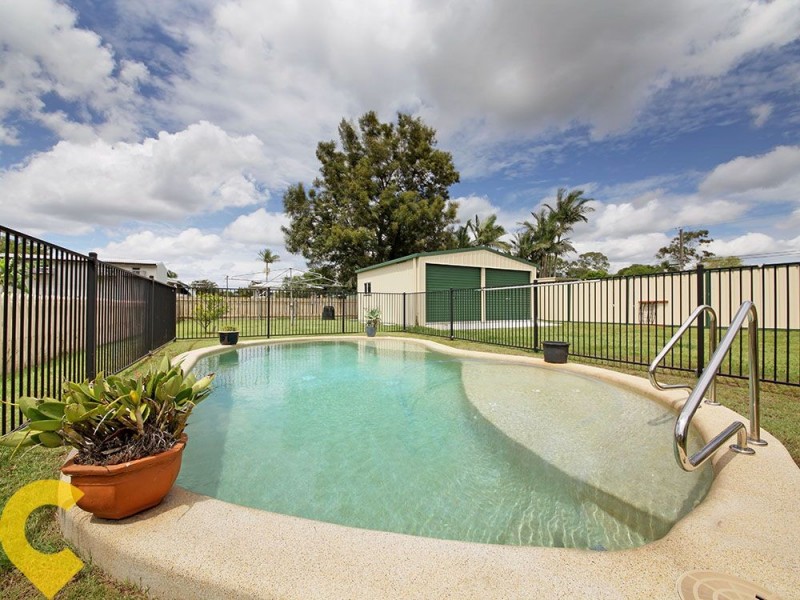 24 Twenty Second Ave, Brighton QLD 4017