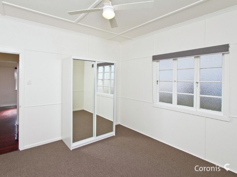 248 Rode Road, Wavell Heights QLD 4012