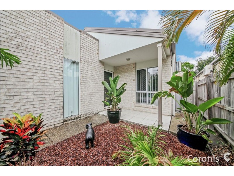 36A Grace Street, Scarborough QLD 4020