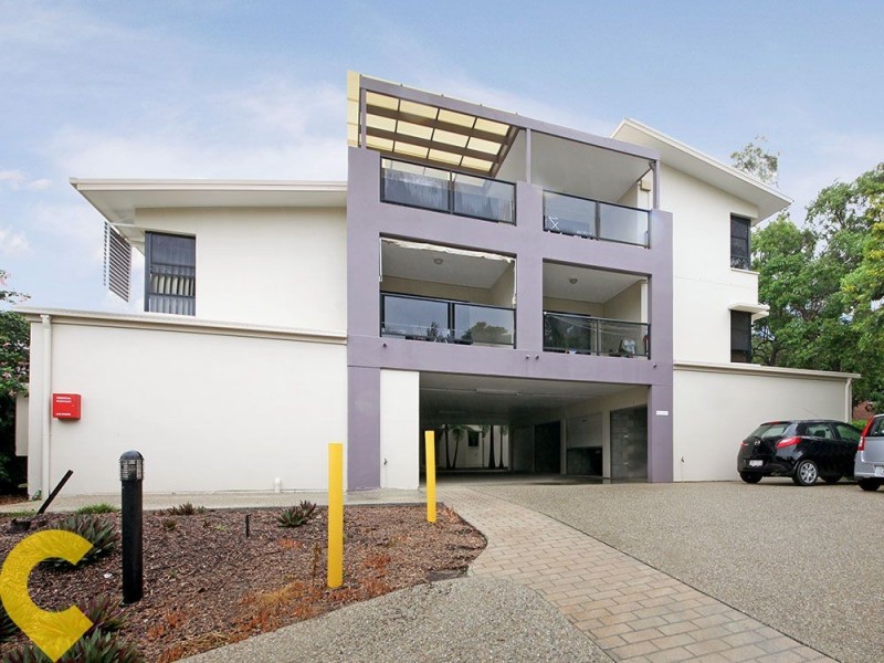 1/42 Hilltop Avenue, Chermside QLD 4032
