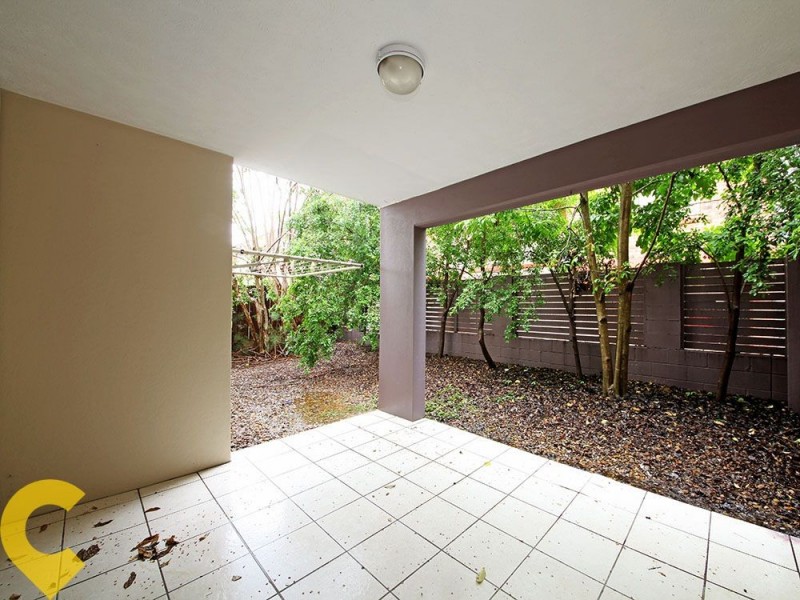 1/42 Hilltop Avenue, Chermside QLD 4032