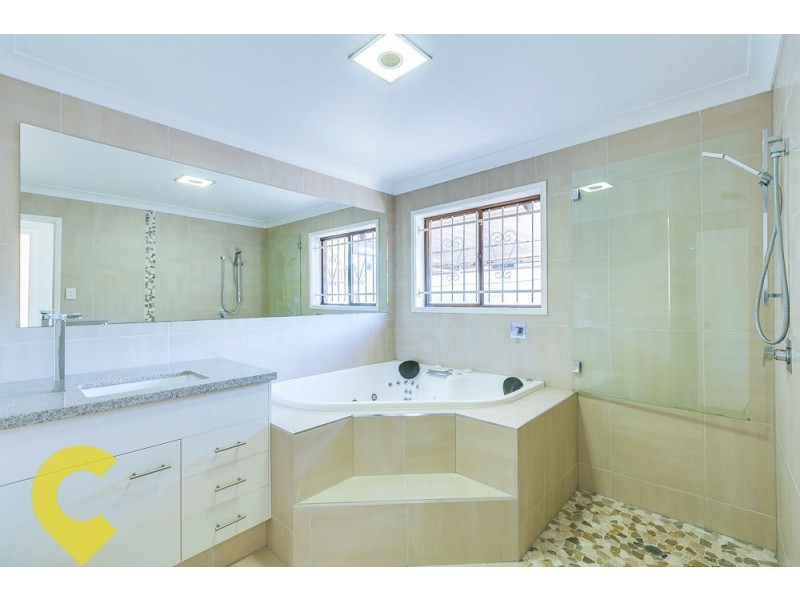 111 Tomah Road, Bracken Ridge QLD 4017