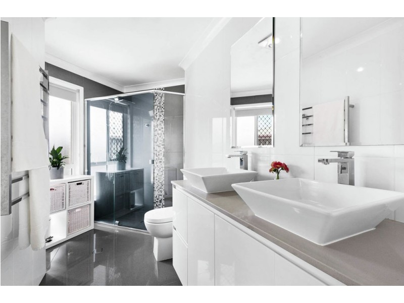 16 Whitby Street, Bracken Ridge QLD 4017