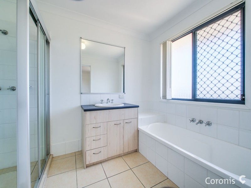 22 Diamond Avenue, Kallangur QLD 4503