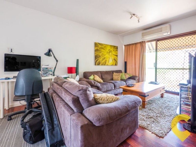 2/182 Buckland Road, Nundah QLD 4012