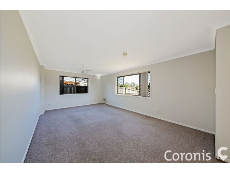 11 Silkyoak Circuit, Fitzgibbon QLD 4018