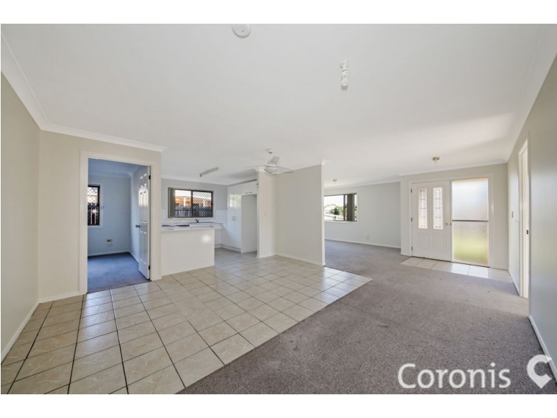 11 Silkyoak Circuit, Fitzgibbon QLD 4018