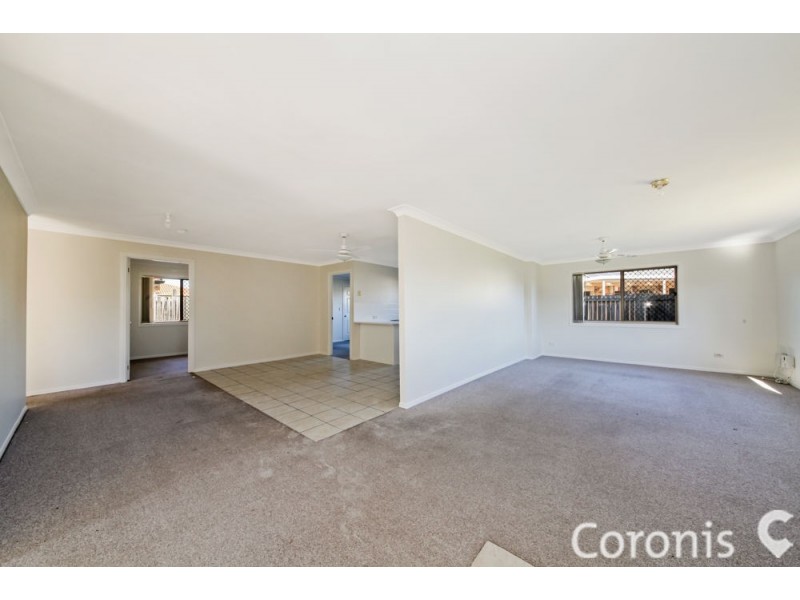 11 Silkyoak Circuit, Fitzgibbon QLD 4018