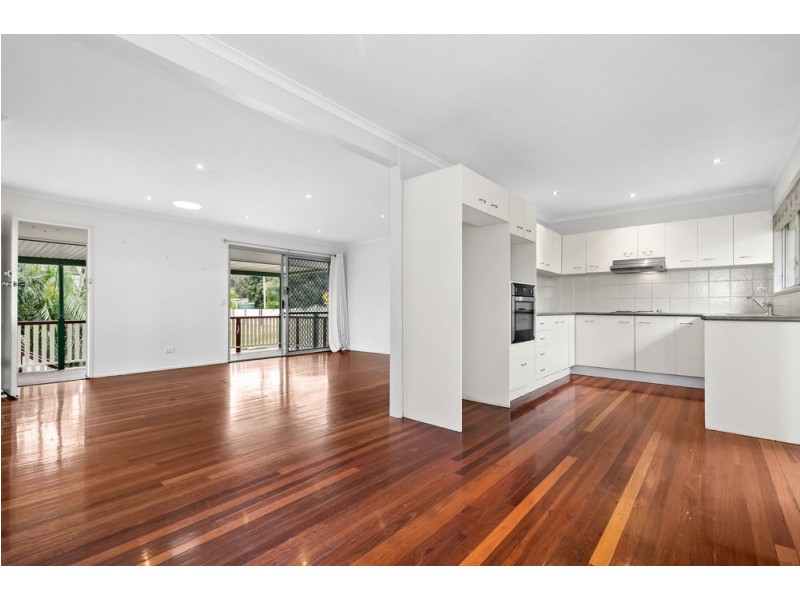 1 Elsergundo Street, Bracken Ridge QLD 4017