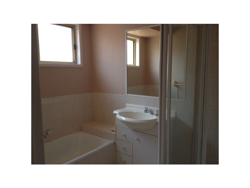 1 Canterbury Street, Bracken Ridge QLD 4017