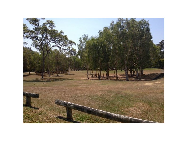 1 Canterbury Street, Bracken Ridge QLD 4017