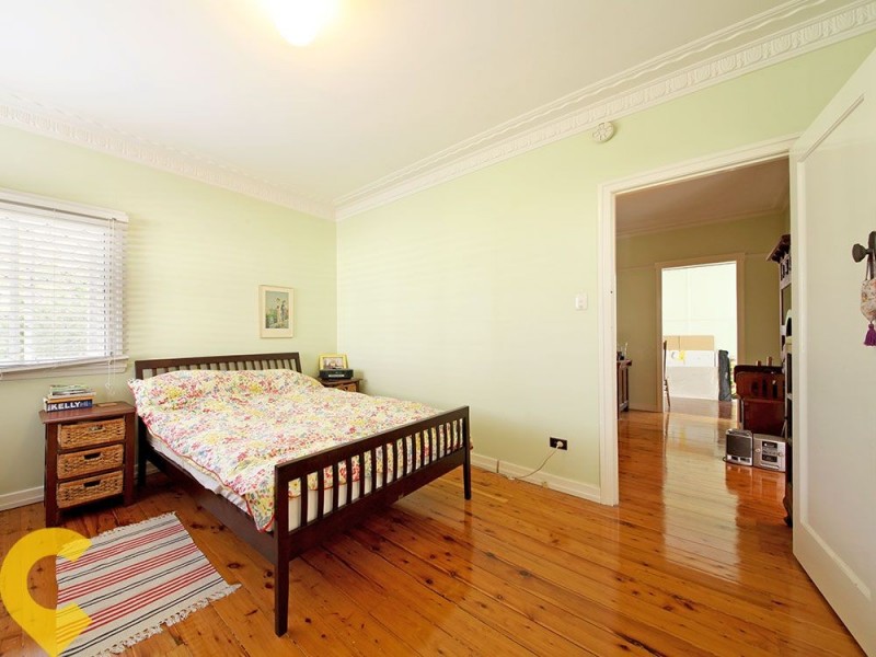 21 Maclean Street, Brighton QLD 4017