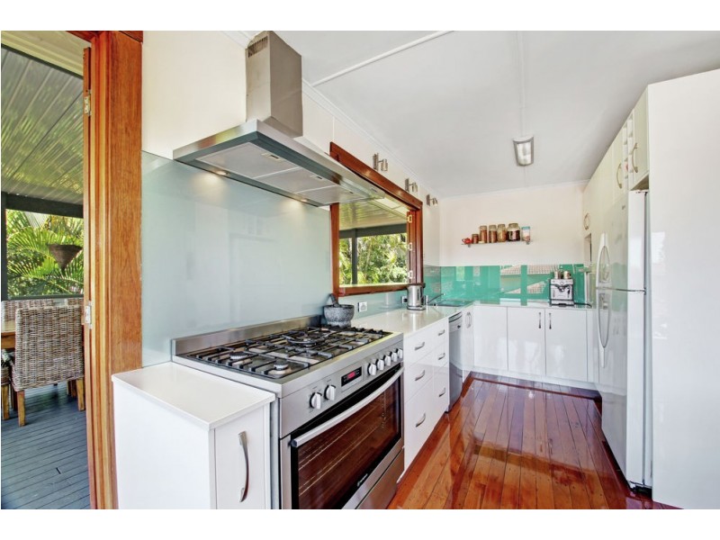 31 Neal Street, Brighton QLD 4017