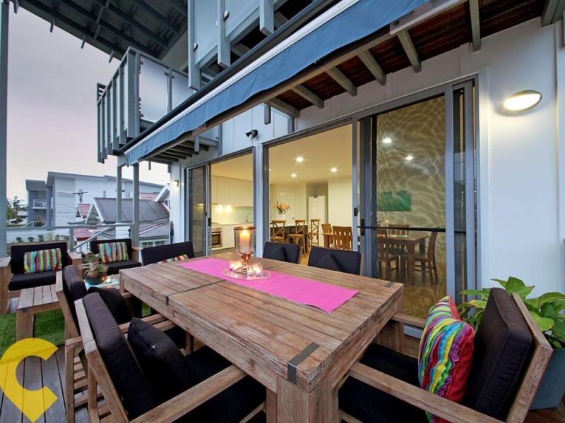 38 Second Avenue, Sandgate QLD 4017