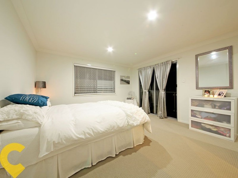 38 Second Avenue, Sandgate QLD 4017