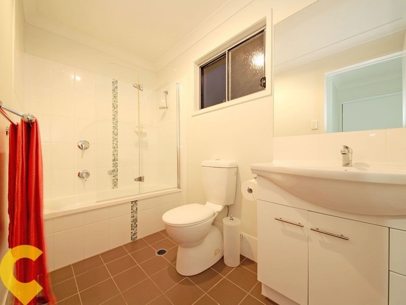 38 Second Avenue, Sandgate QLD 4017