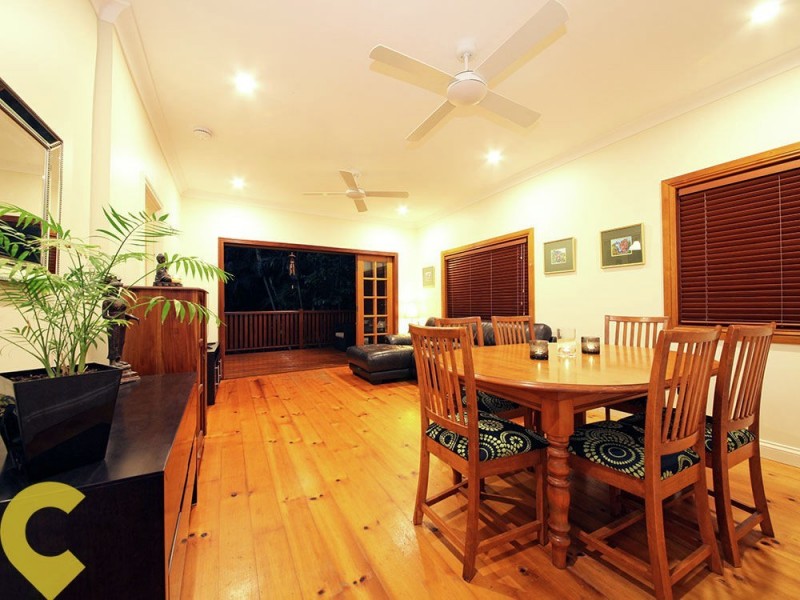 4 Dickson Street, Brighton QLD 4017