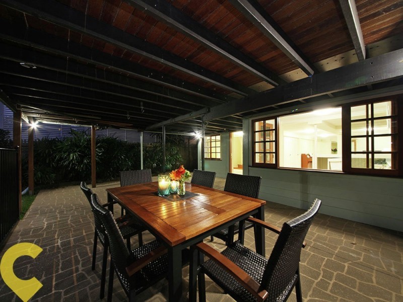 4 Dickson Street, Brighton QLD 4017