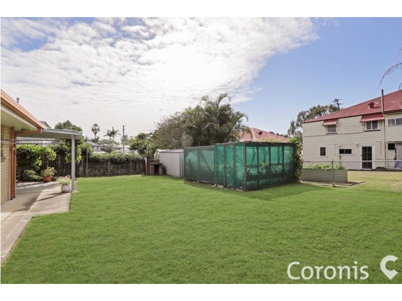 235 Brighton Road, Sandgate QLD 4017