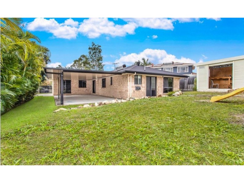 17 Pomona Street, Brighton QLD 4017