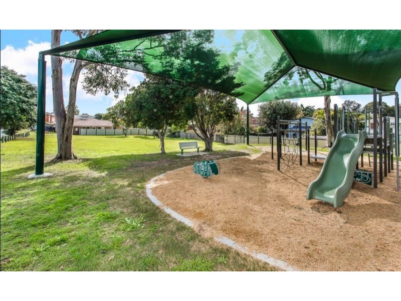 17 Pomona Street, Brighton QLD 4017