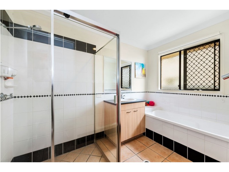 6 Peter Close, Bracken Ridge QLD 4017