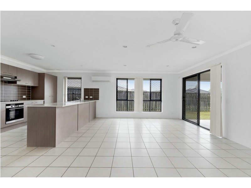 7 Tangelo Court, Bellmere QLD 4510