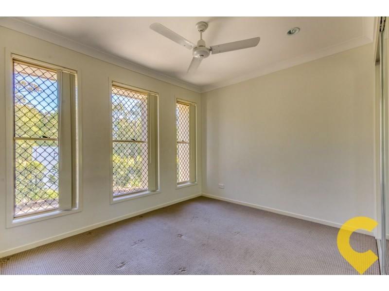 10 Lachlan Lane, Hillcrest QLD 4118