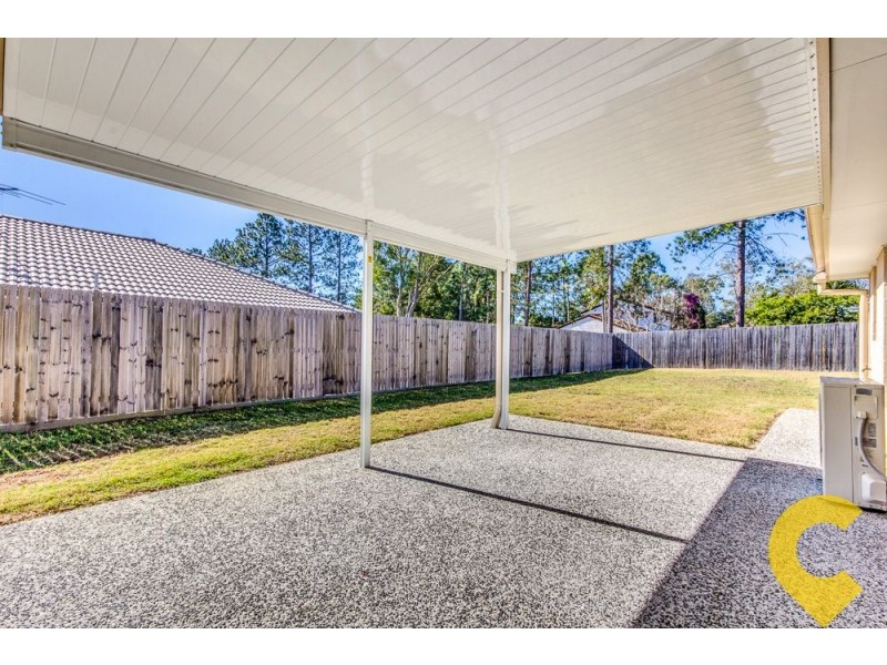 10 Lachlan Lane, Hillcrest QLD 4118