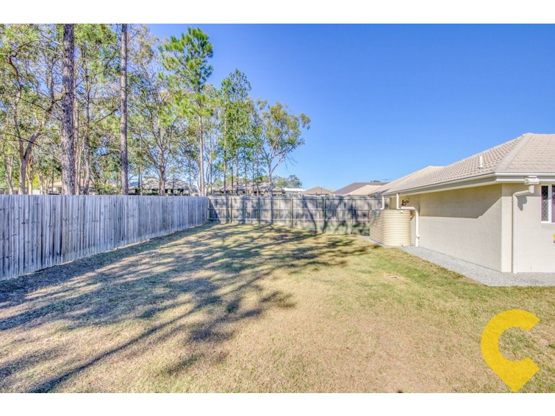 18 Lachlan Lane, Hillcrest QLD 4118