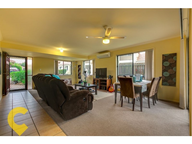 21/1 Santa Isobel Boulevard, Pacific Pines QLD 4211