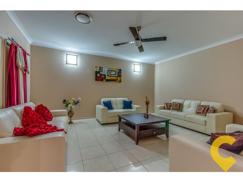 65 Breton Street, Sunnybank QLD 4109