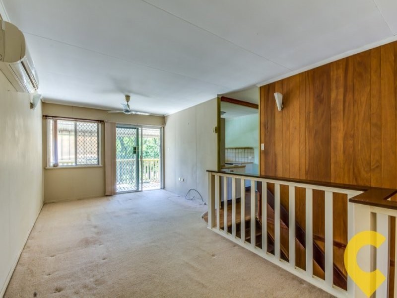 4 Laver Street, Macgregor QLD 4109
