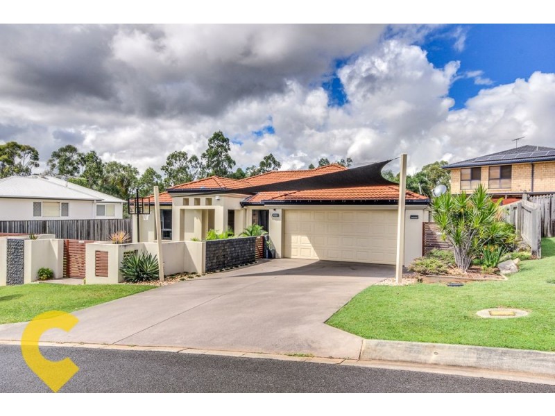 8 Apple Blossom Place, Eight Mile Plains QLD 4113