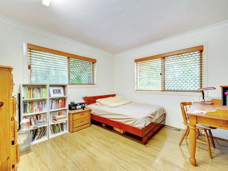 2256 Logan Road, Upper Mount Gravatt QLD 4122