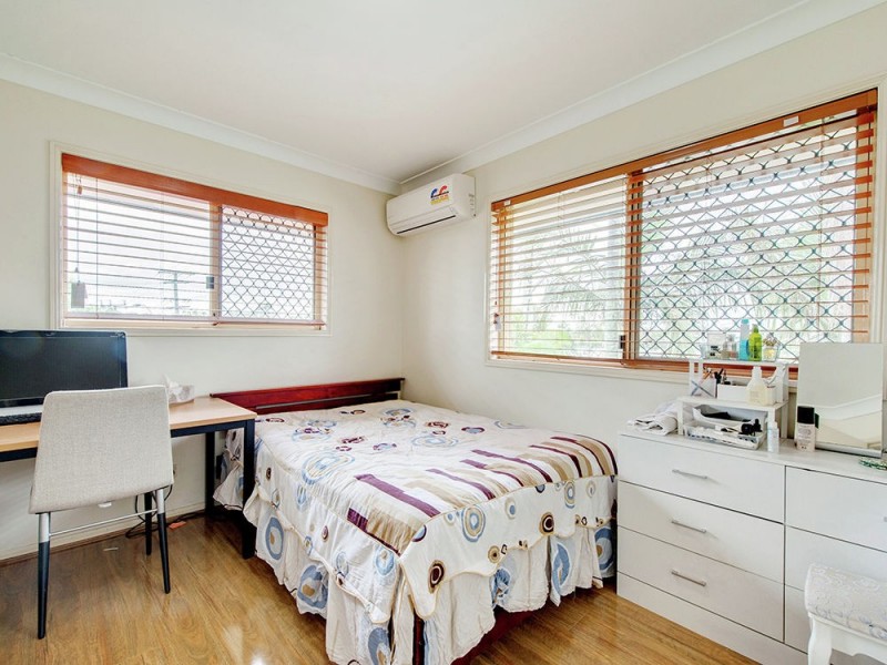 2256 Logan Road, Upper Mount Gravatt QLD 4122